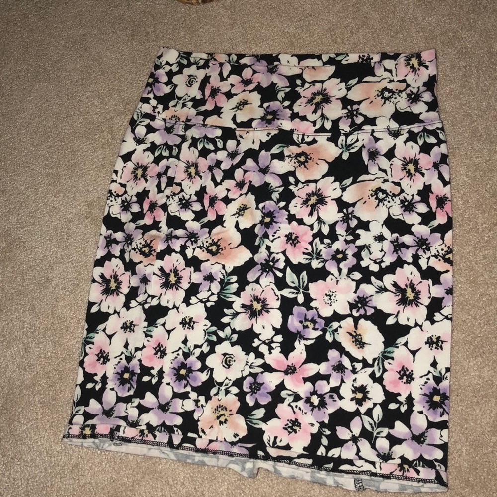 F21 tight skirt